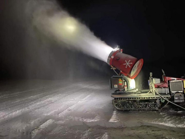 snow-making machines