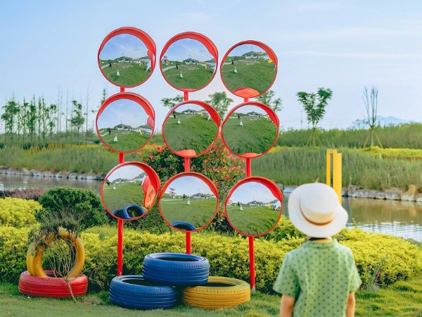 Convex mirror