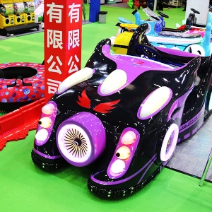蝙蝠戰(zhàn)車(chē)